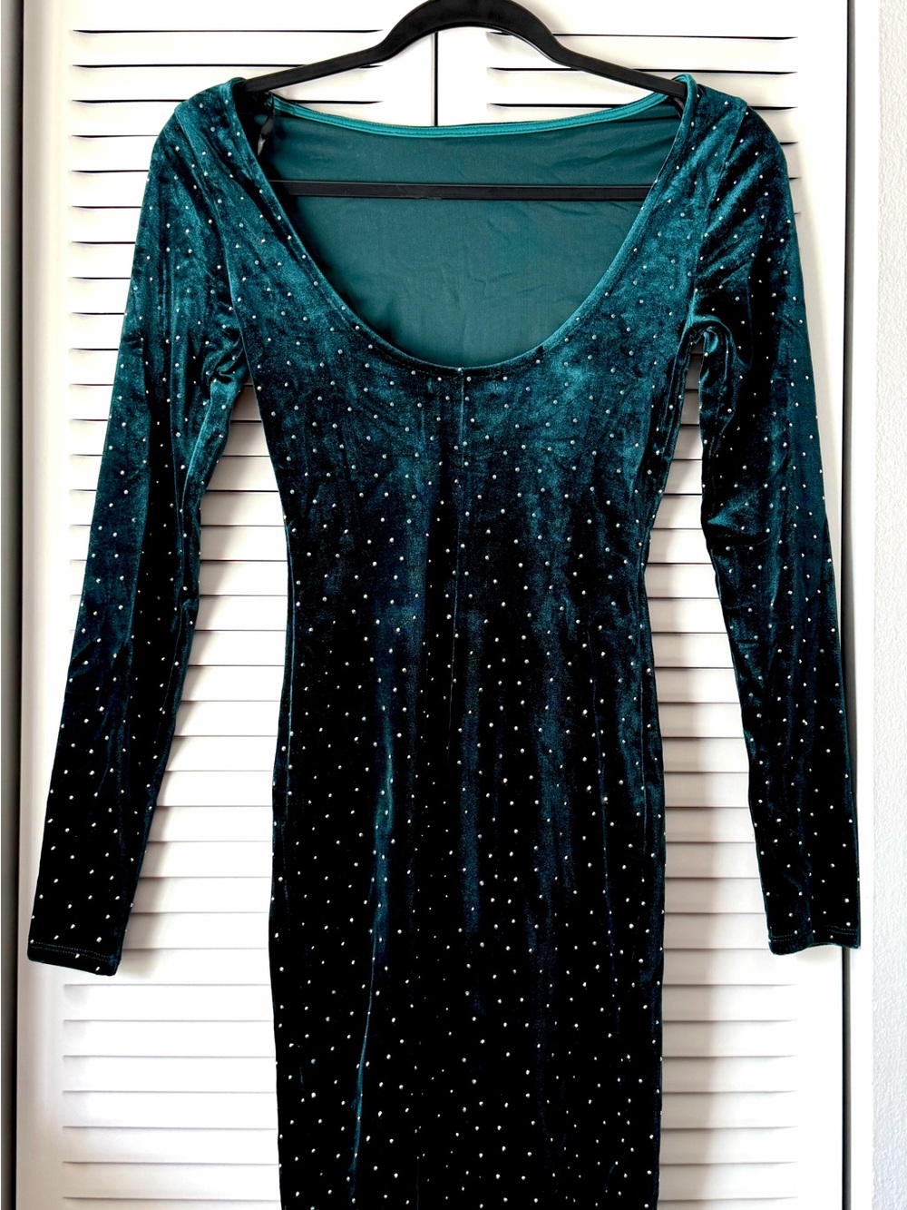 Velvet Scoop Neck Long Sleeve Dress in Teal with Embellishments Rhinestones